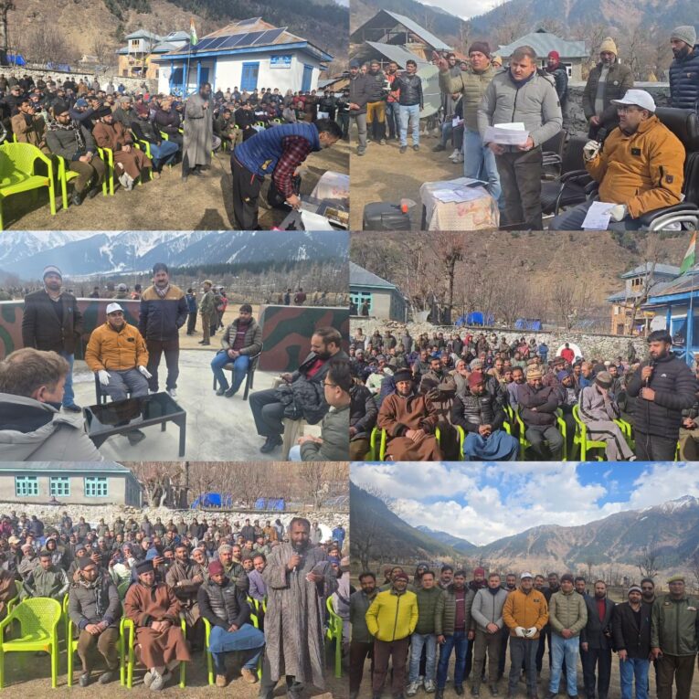 DC Kishtwar Addresses Public Grievances at Marwah Block Diwas