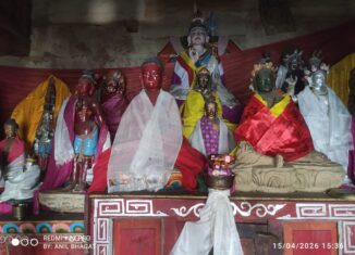 Statues at Ahiliya Gompa-3